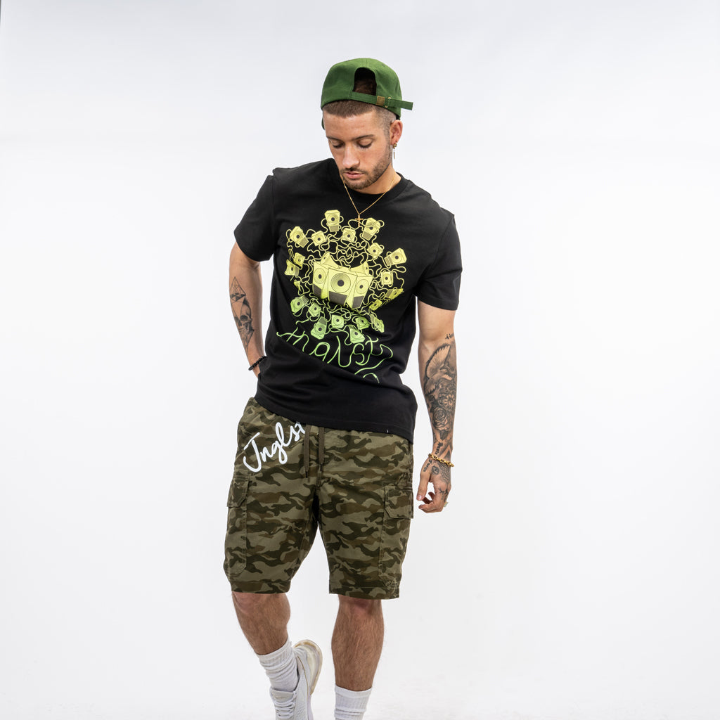 Black Junglist Soundsystem with green fade