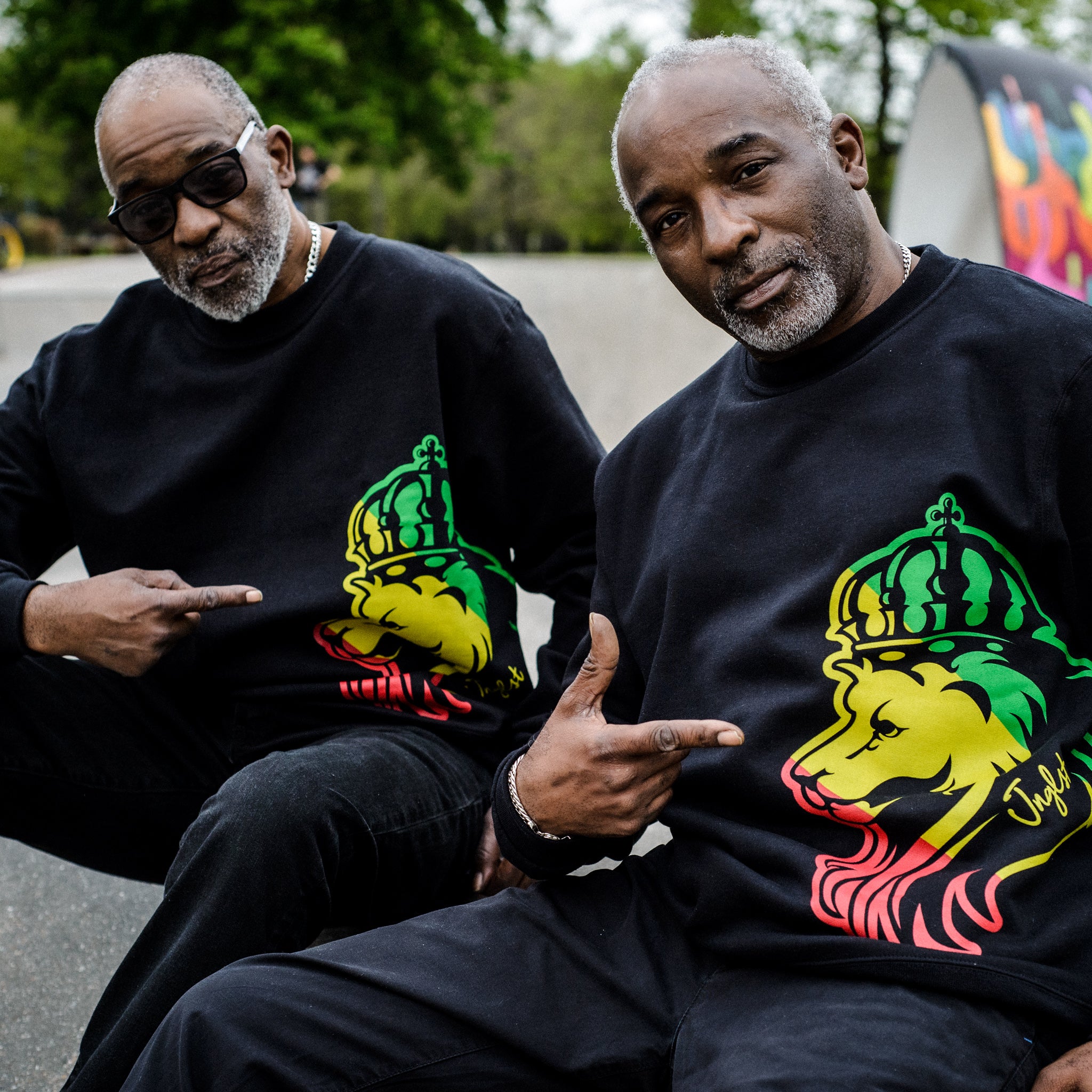 Jnglst Lion Black Summer Sweatshirt