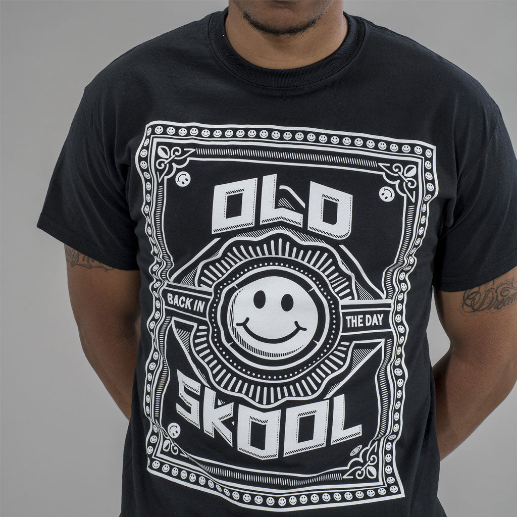 Old Skool Rave Smiley T-Shirt with white Print