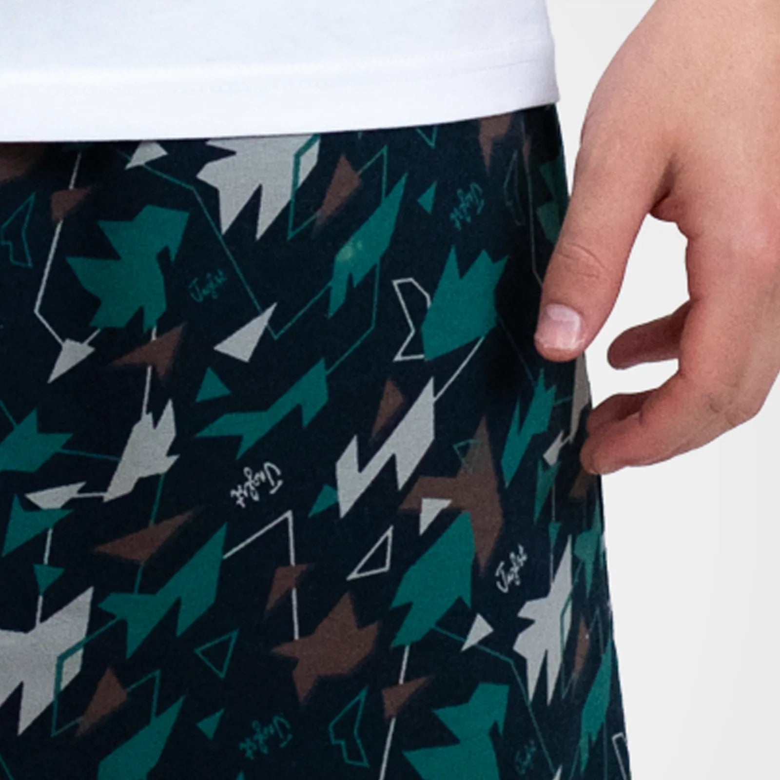 Jnglst Cotton Shorts - Dark Green Camo