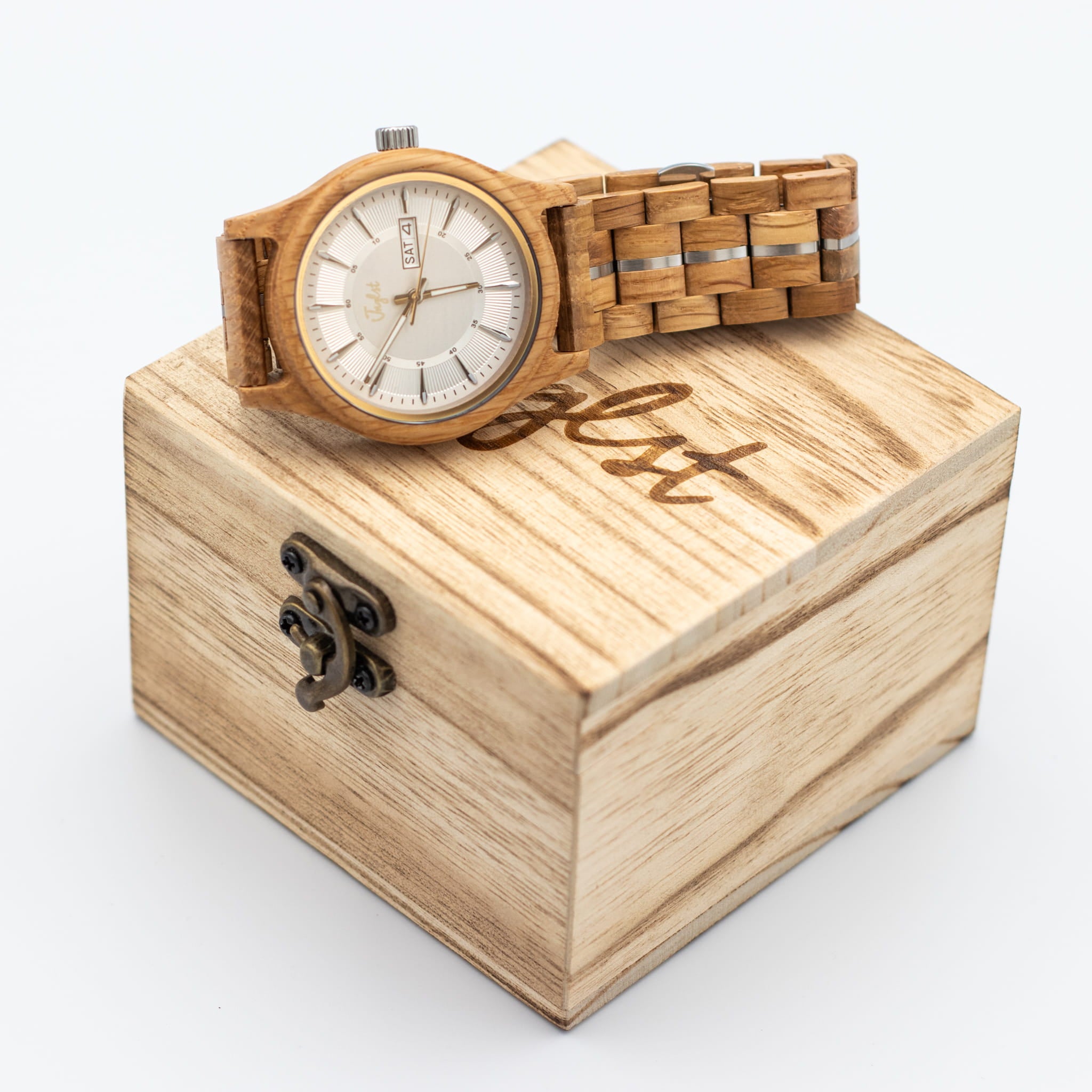 Wooden Junglist Watch on Bamboo Case
