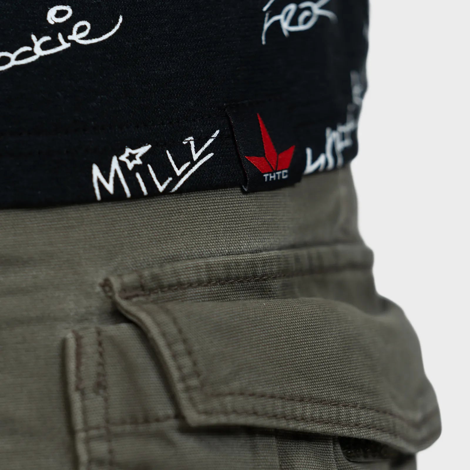 Jnglst Yardrock and THTC Collab T-Shirt hem label