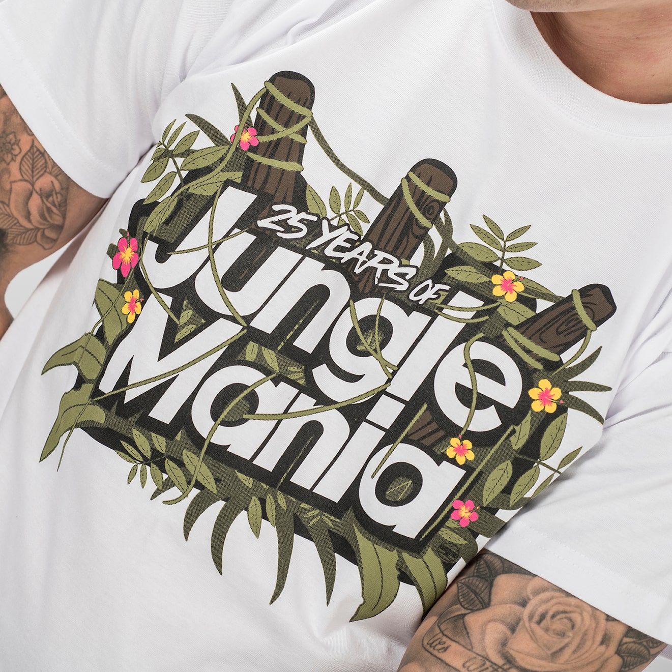 Close up of Jungle Mania t-shirt Design
