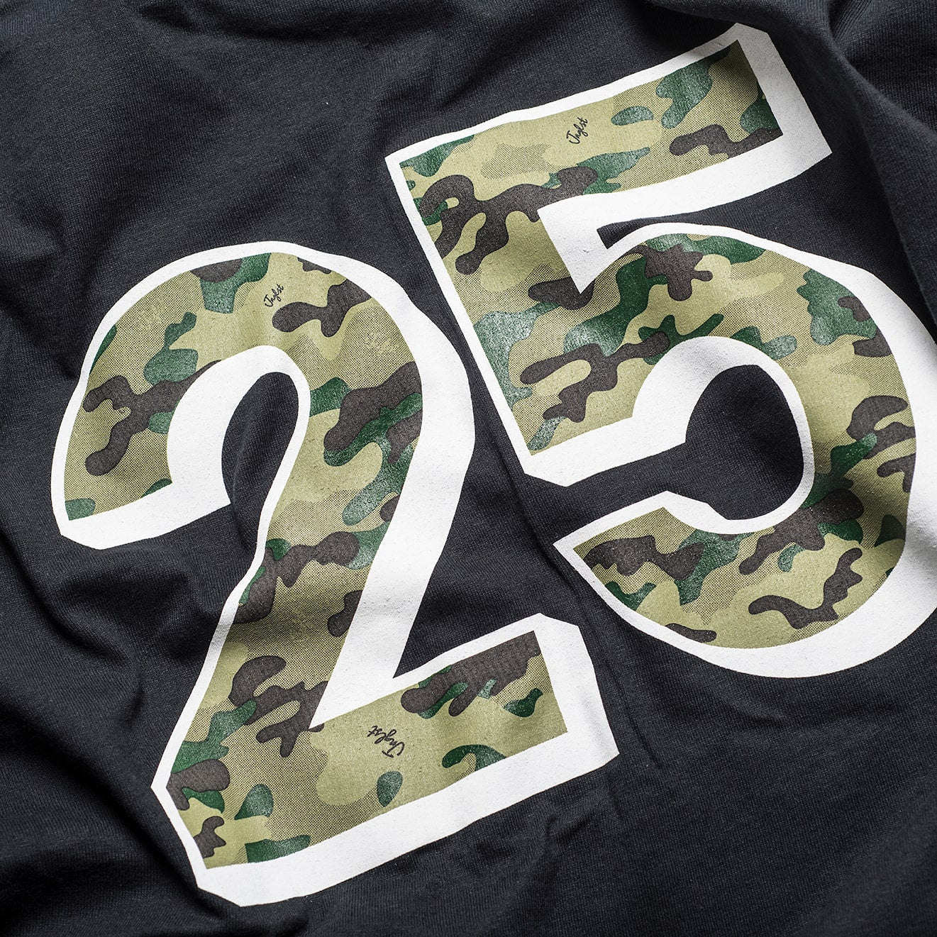 25 years of Jungle Mania T-Shirt