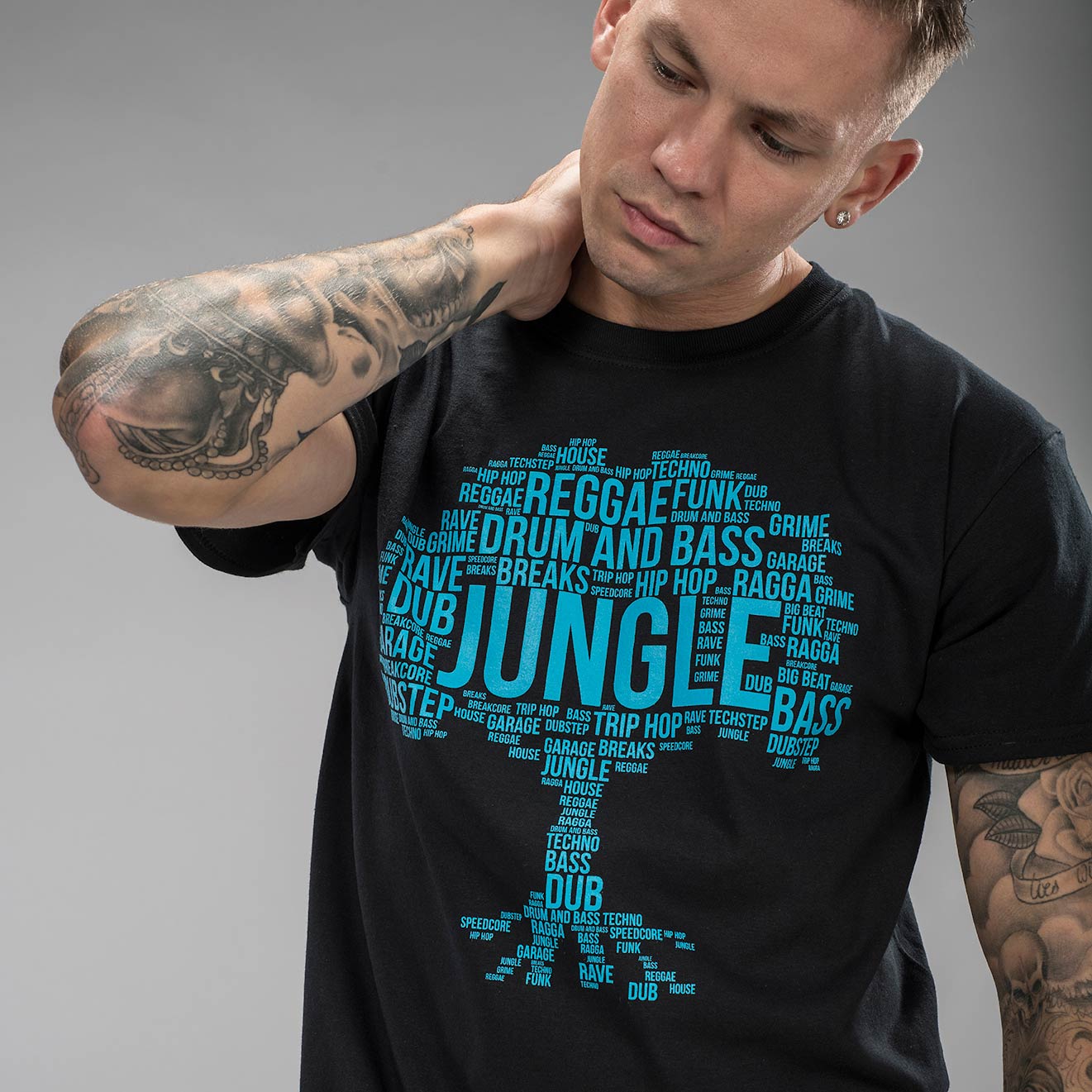 Black Junglist Roots Tee in Blue bright ink