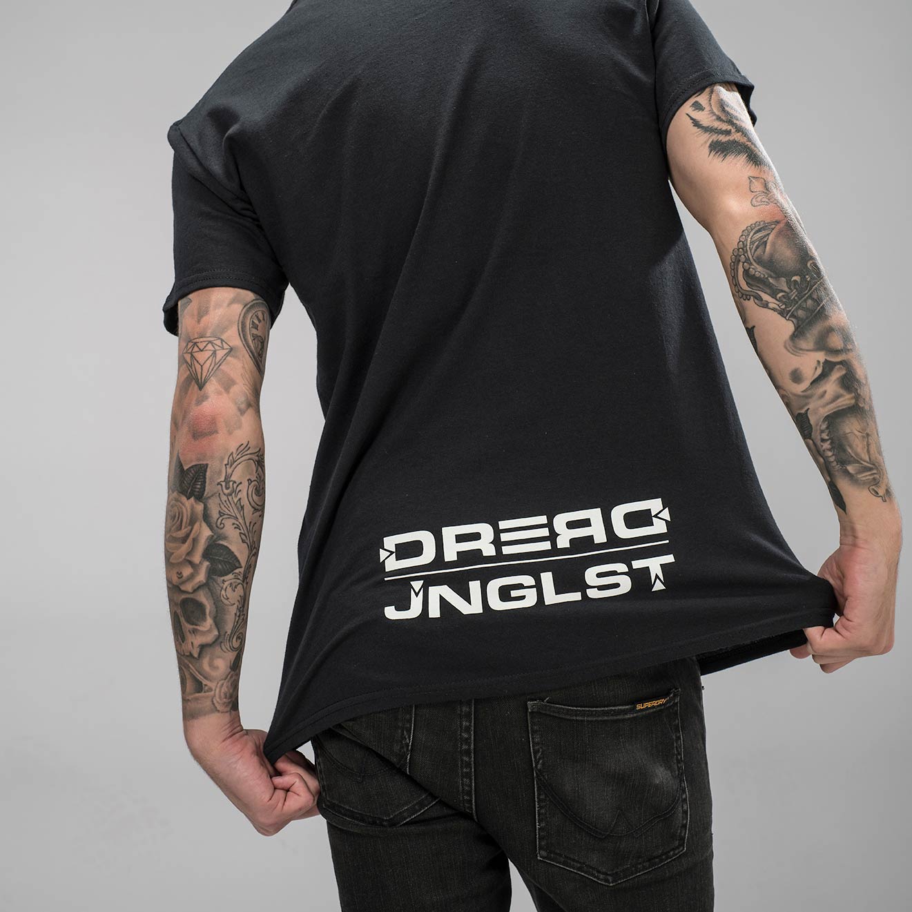 Dread Records Junglist Log on the back of our Tee